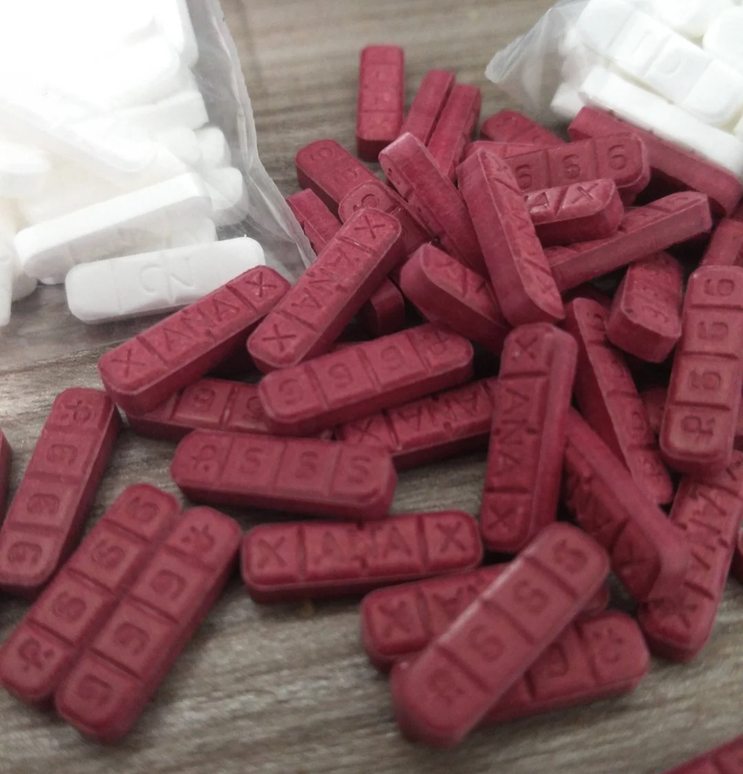 Red Xanax Bars 2 Red Xanax Bars